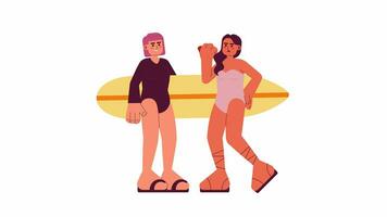 vielfältig Surfer Mädchen mit Surfbrett auf Strand Karikatur Animation. Sommer- Surfen Ferien 4k Video Bewegung Grafik. Surfen Frauen. Freundinnen Spaß 2d Farbe animiert Zeichen isoliert auf Weiß Hintergrund