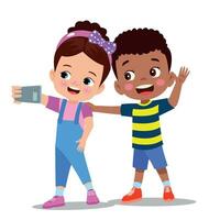 linda pequeño chico y niña tomar selfie juntos vector