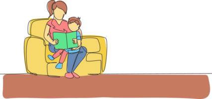 uno soltero línea dibujo joven contento madre y su hijo emplazamiento en sofá leyendo un historia libro juntos gráfico ilustración. familia paternidad educación concepto. moderno continuo línea dibujar diseño png