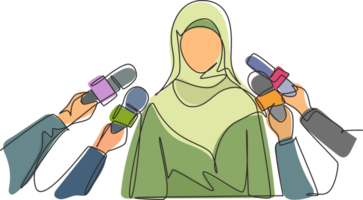 continuo uno línea dibujo árabe mujer dando entrevista. manos de periodistas sostiene micrófonos concepto de noticias, elecciones, entrevistas, comentarios, política. soltero línea dibujar diseño ilustración png