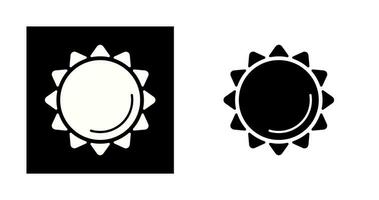 Sun Vector Icon