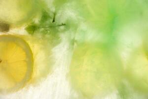 Lemon and mint iced photo