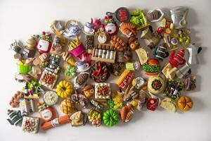 Small food magnets photo