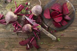Peel the beetroot photo