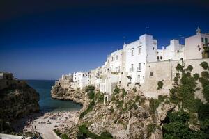 polignano un yegua bari Italia foto