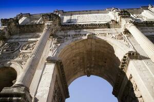 arco de constantino roma foto