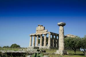 el antiguo restos de paestum foto