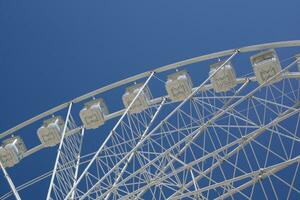 White Ferris wheel photo