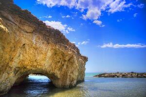 Ciriga Sicily cliff photo