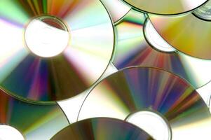 many cd's are arranged in a circle photo