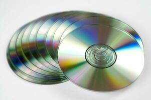 many cd's are arranged in a circle photo