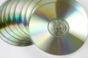 many cd's are arranged in a circle photo