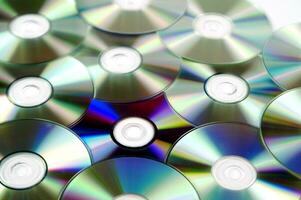 many cd's are arranged in a circle photo