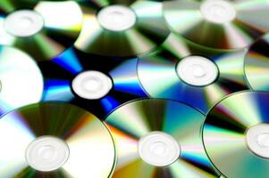 many cd's are arranged in a circle photo