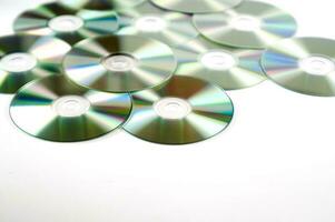 many cd's are arranged in a circle photo