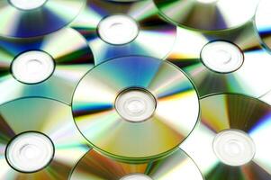 many cd's are arranged in a circle photo