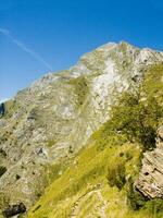 en el carreteras de el apuano Alpes Italia foto