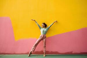 bailando niña en vívido antecedentes foto