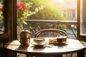 Mañana café y periódico en un acogedor desayuno mesa. foto