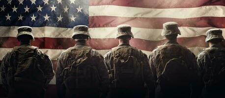 soldados y bandera de America celebrar veteranos día foto