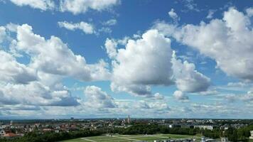 zonnig met clous video