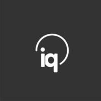 IQ initial logo with rounded circle vector