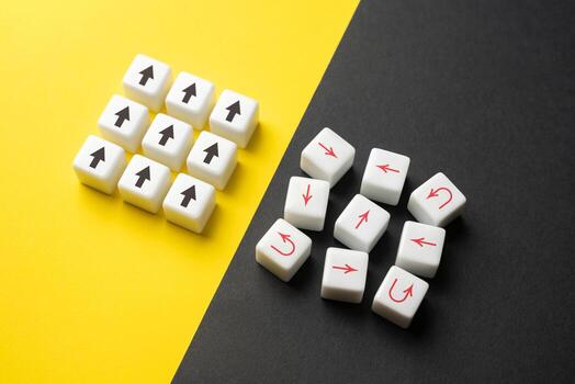 confianza y incertidumbre. concepto de inseguridad y desunión. comunicación y coordinación. ser eficiente, productivo, y cohesivo. bien y mal organizado grupos foto