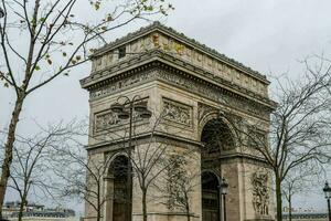 the arc de triomphe in paris, france photo