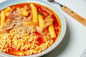 rabokki, Stir-fried Instant Noodle photo