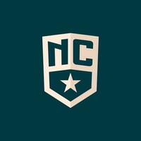 inicial Carolina del Norte logo estrella proteger símbolo con sencillo diseño vector