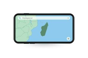 buscando mapa de Madagascar en teléfono inteligente mapa solicitud. mapa de Madagascar en célula teléfono. vector