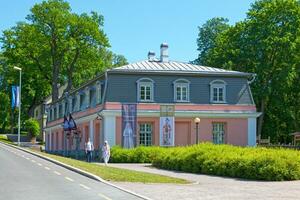 tallin, Estonia - junio 15 2019 - mikkel museo en el ciudad centrar foto