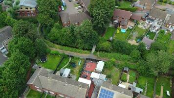 antenne beeldmateriaal van behuizing wijk van noorden luton stad van Engeland, uk. video