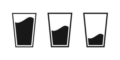 agua vaso vector icono en negro sólido plano diseño icono colocar. variación de cantidad