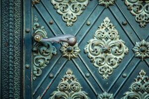 rústico antiguo puertas modelo medieval repetitivo adornos foto