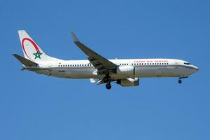real aire maroc boeing 737-800 cn-rnp pasajero avión aterrizaje a Madrid barajas aeropuerto foto