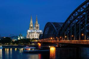 céntrico Colonia ciudad horizonte, paisaje urbano de Alemania foto