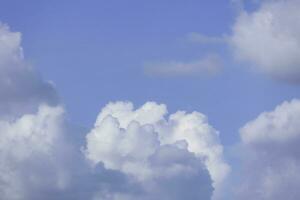 blue sky and cloudy sky photo