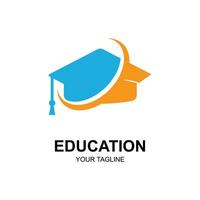 educación logo diseño con soltero gorra y libro concepto con creativo idea vector