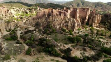 fließend Erosion Landform im Yunnan, China. video