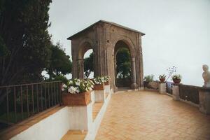 villa cimbrone jardines en ravello en el amalfi costa, Italia foto