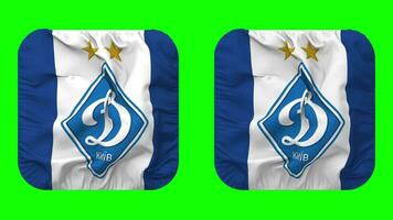 Football club dynamo kyiv drapeau dans écuyer forme isolé avec plaine et bosse texture, 3d le rendu, vert filtrer, alpha mat video