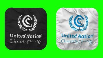uni nations cadre convention sur climat changement, unfccc drapeau dans écuyer forme isolé avec plaine et bosse texture, 3d le rendu, vert filtrer, alpha mat video