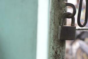 The rusty padlock photo
