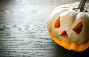 calabaza de halloween de miedo foto