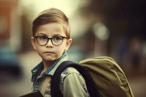 estudiante chico mochila. generar ai foto