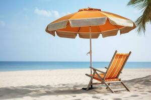 playa sillas paraguas y Coco arboles foto