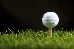 blanco golf pelota en de madera tee con césped. generativo ai foto