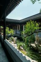antiguo tradicional jardín, Suzhou jardín, en porcelana. foto