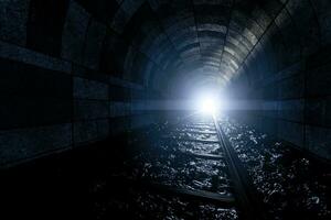 el carril en el cueva, perspectiva antecedentes foto